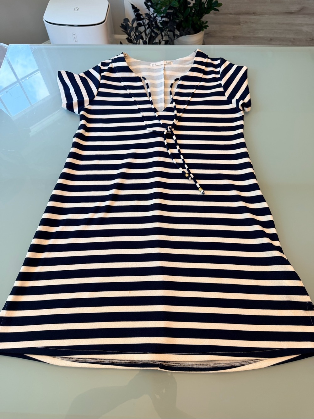 Stera Casual Navy White Striped T-Shirt Dress V-Neck Tie Front Mini [S]